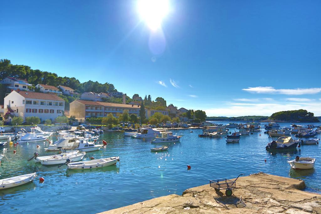 Apartments Lukrecia Hvar Town Exterior foto